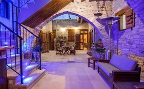 Lazaros Stonehouse